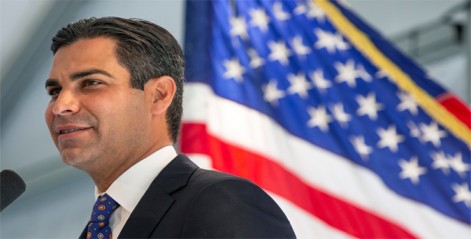 Miami Mayor Confident Crypto Regulatory Issues Will Be Resolved â€” Says 'Buy the Dip'